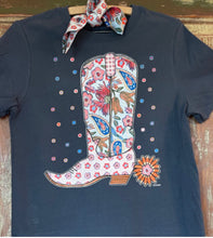 XOXO Cottage Garden Boot Tee