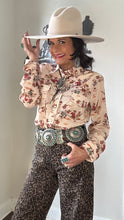 Howdy Hanny Wagon Wheel Pearl Snap Blouse