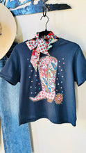XOXO Cottage Garden Boot Tee
