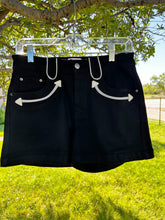 Howdy Hanny Arrow Trim Shorts