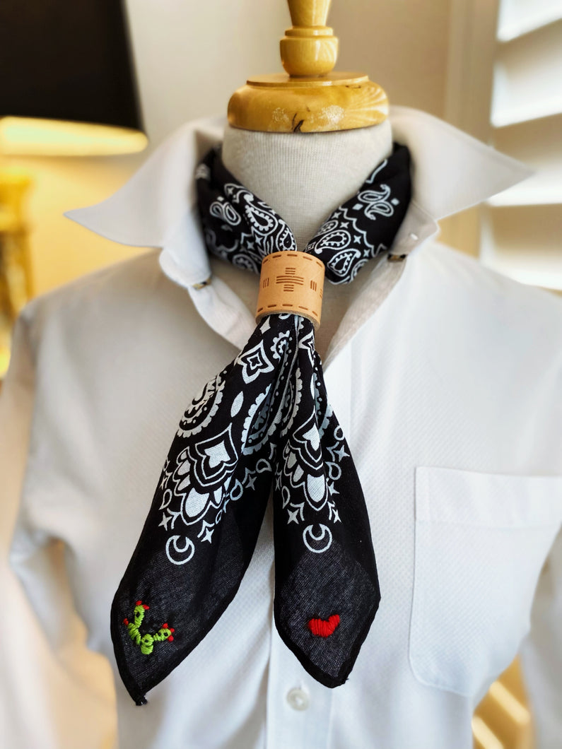 Willow Leather Bandana Slide-Pradera - purveyors of the west